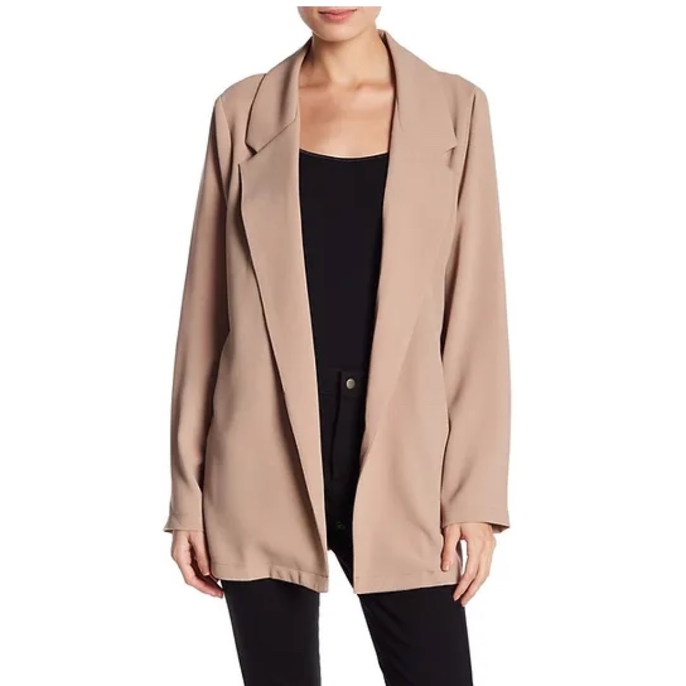 Lush Novak Crepe Open Front Blazer Tan / Light Mocha Size Medium
